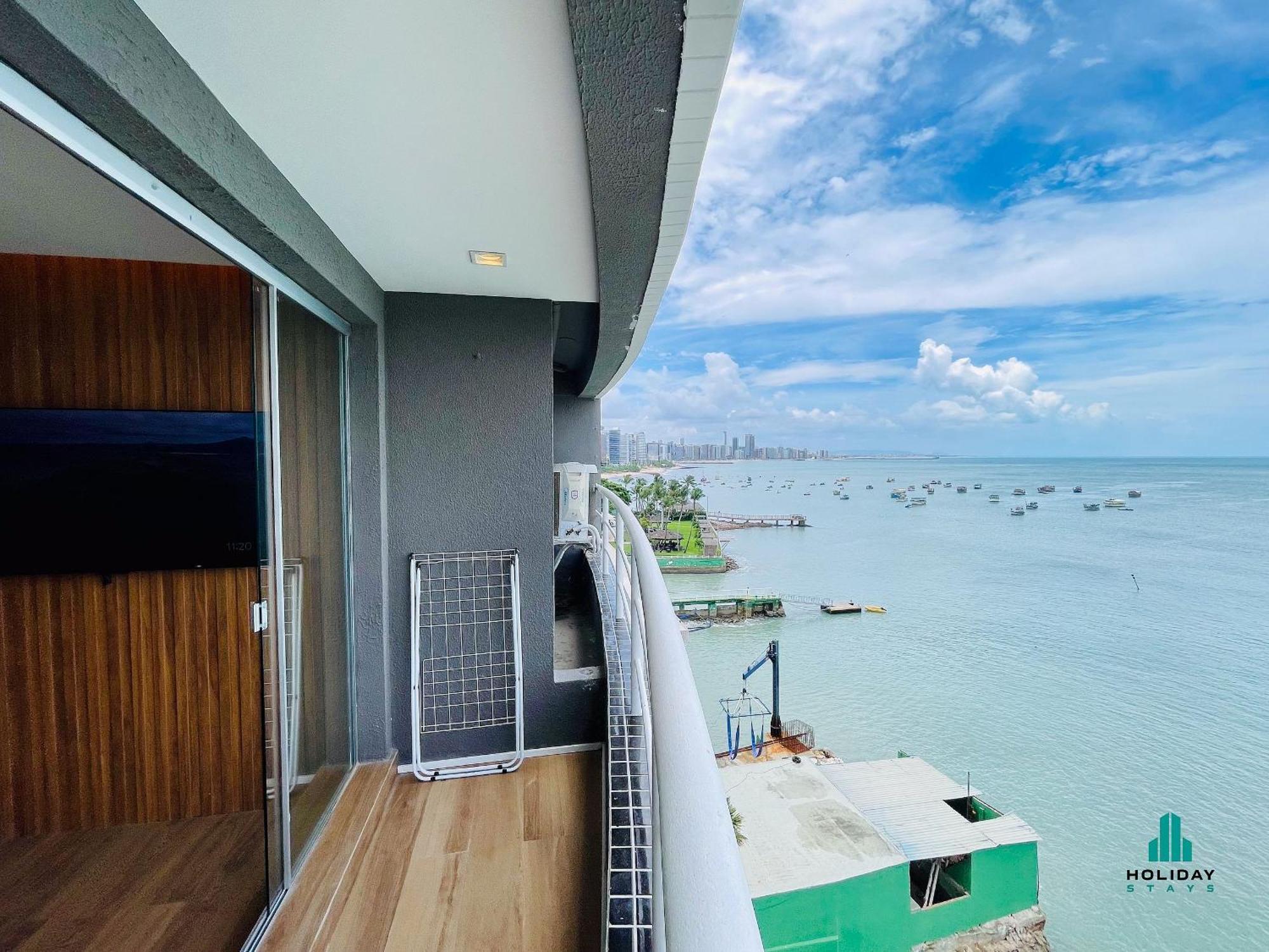Yacht Coast By
