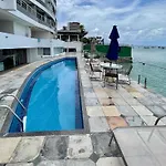 Yacht Coast By Holiday Stays